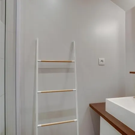 Le Richelieu Apartment